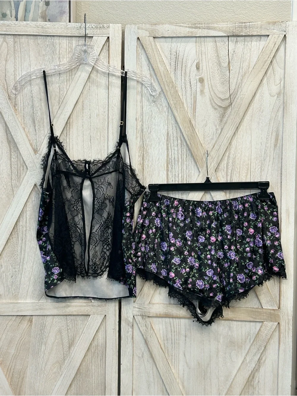 Victoria's Secret Black Floral Lace-Trim Cami & Shorts Set